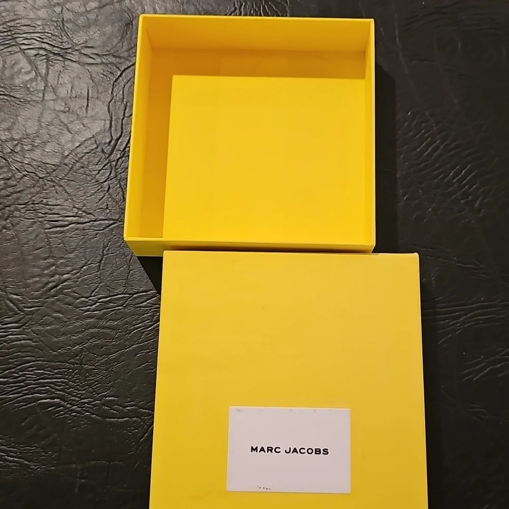 Marc Jacobs Yellow Accessory Box - Picture 2 of 2